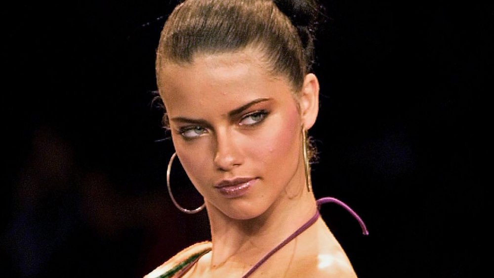 Your Daily Eye Queue: Adriana Lima Shows What to Expect at this