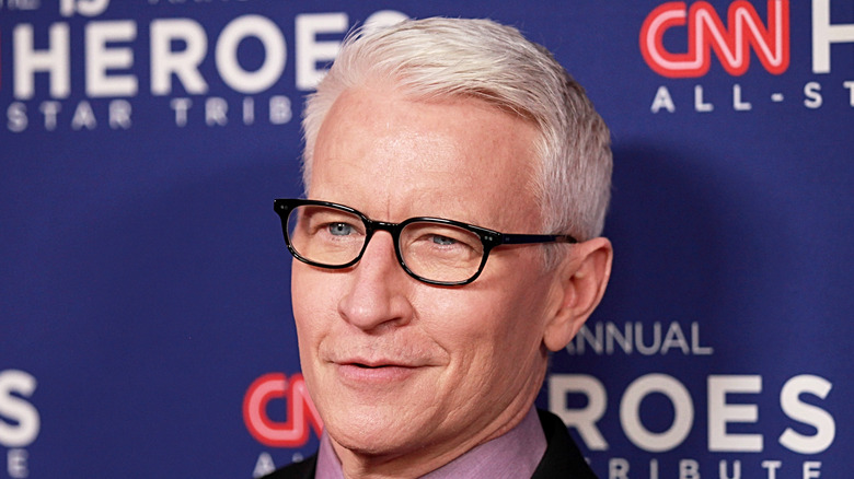 Anderson Cooper attending an event