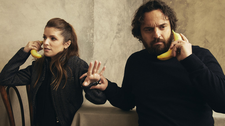 Anna Kendrick and Jake Johnson using bananas as phones