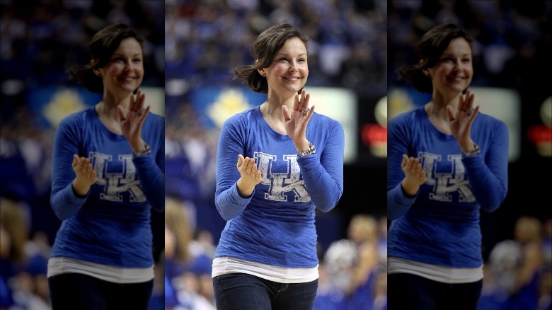 Ashley Judd in a photo