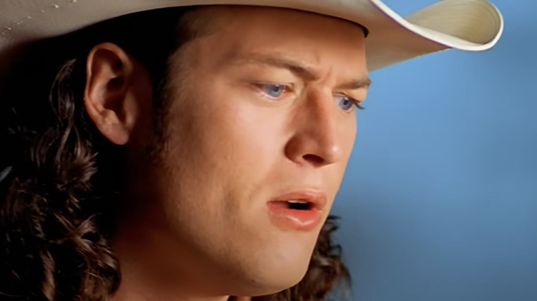 Blake Shelton in "Austin" music video 