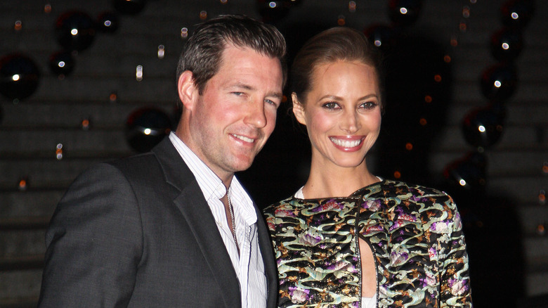 Christy Turlington with Edward Burns, both smiling