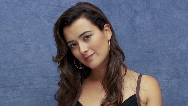 Cote de Pablo posing