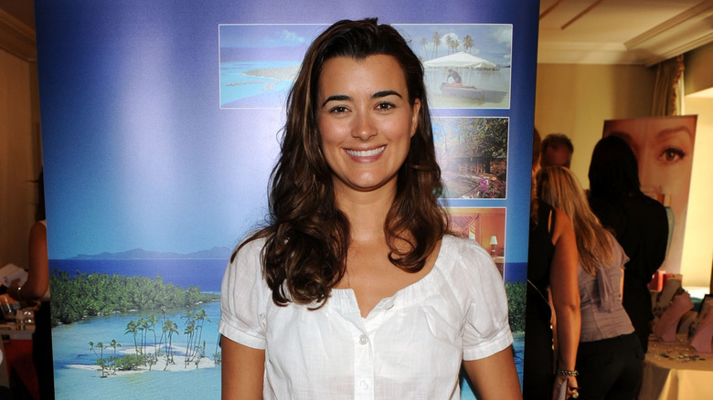 Cote de Pablo smiling