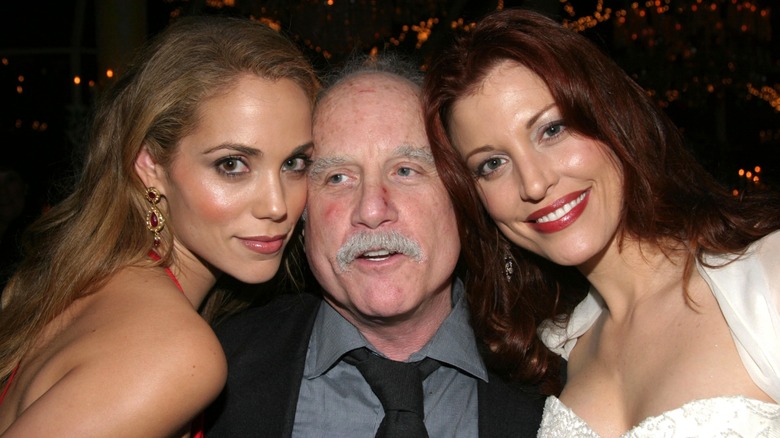 Elizabeth Berkley and Richard Dreyfuss