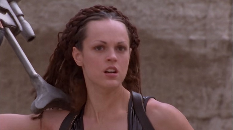 Erin Cahill as Jen Scotts