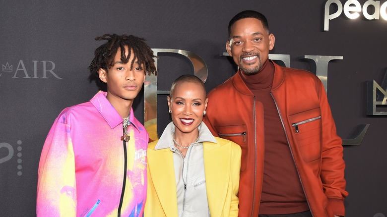 Jaden Smith, Jada Pinkett Smith and Will Smith smiling 