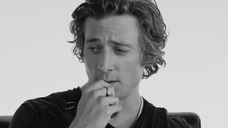 Jeremy Allen White pensive