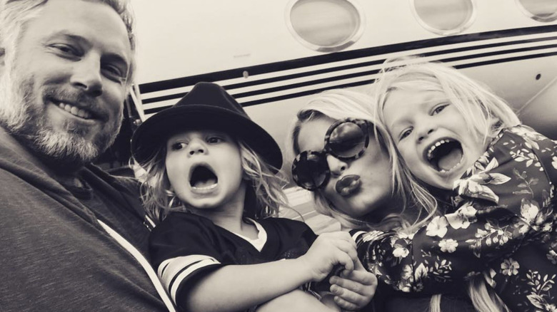 Jessica Simpson with her family