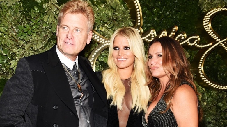 Jessica Simpson with her parents