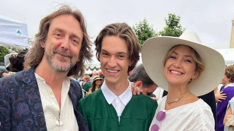 Chris Robinson, Ryder Robinson, and Kate Hudson at graduation ceremony