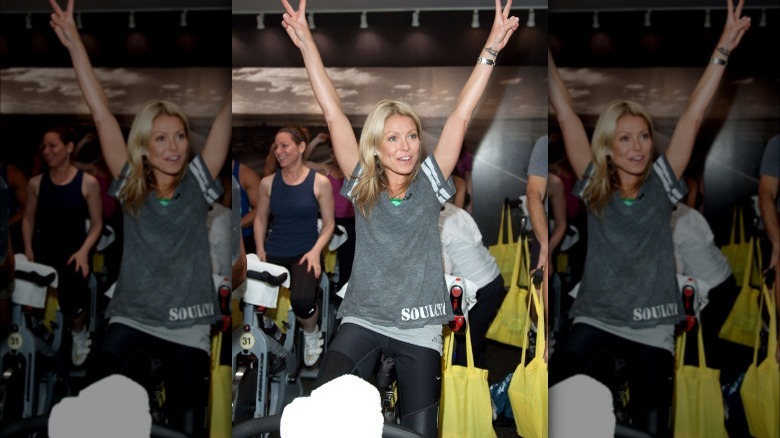 Kelly Ripa in a SoulCycle class