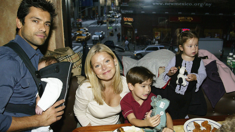 Kelly Ripa and Mark Consuelos with young kids