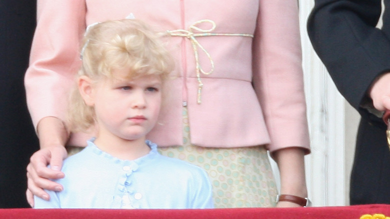 Lady Louise Windsor as a child with her mom 