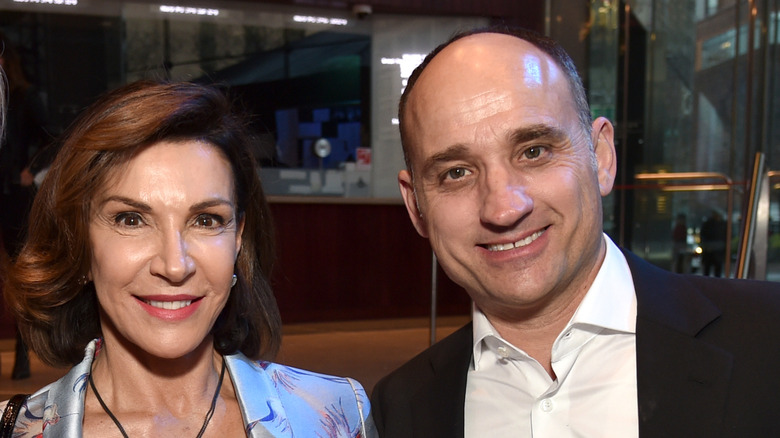 HIlary Farr posing with Love It or List It co-star David Visentin