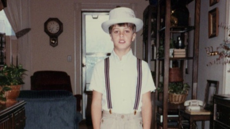 young Luke Bryan wearing suspenders