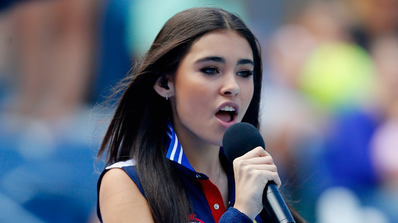 Madison Beer performing in 2014