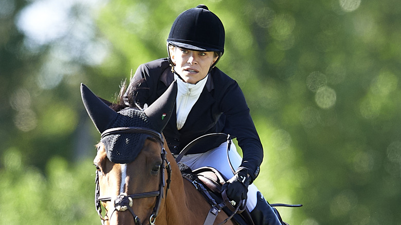 Mary-Kate Olsen on horseback