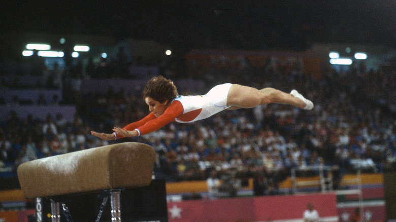 Mary Lou Retton jumping