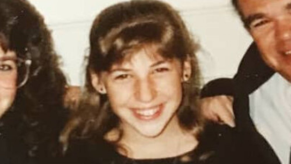 Mayim Bialik as a young girl with her parents