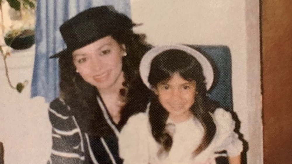 Nicole Scherzinger as a young girl with her mom