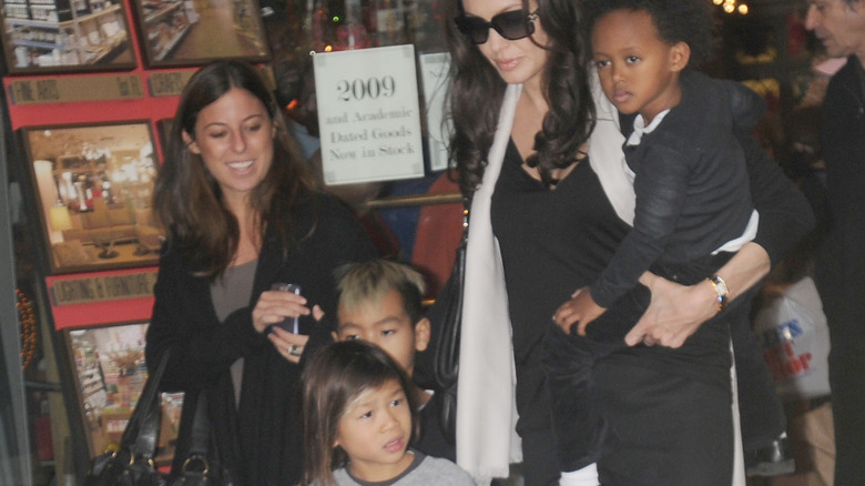 Angelina Jolie, young Pax, Maddox, Zahara