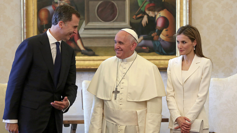 Queen Letizia with the pope 