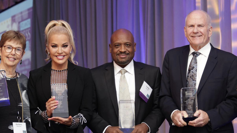 Robin Meade inducted into Atlanta Press Club's Hall of Fame