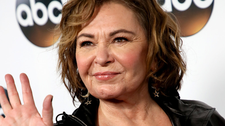 Roseanne Barr waving