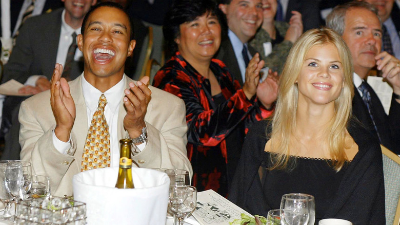 Tiger Woods and Elin Nordegren smiling