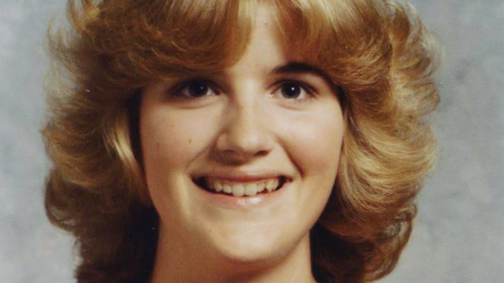 Trisha Yearwood's high school photo