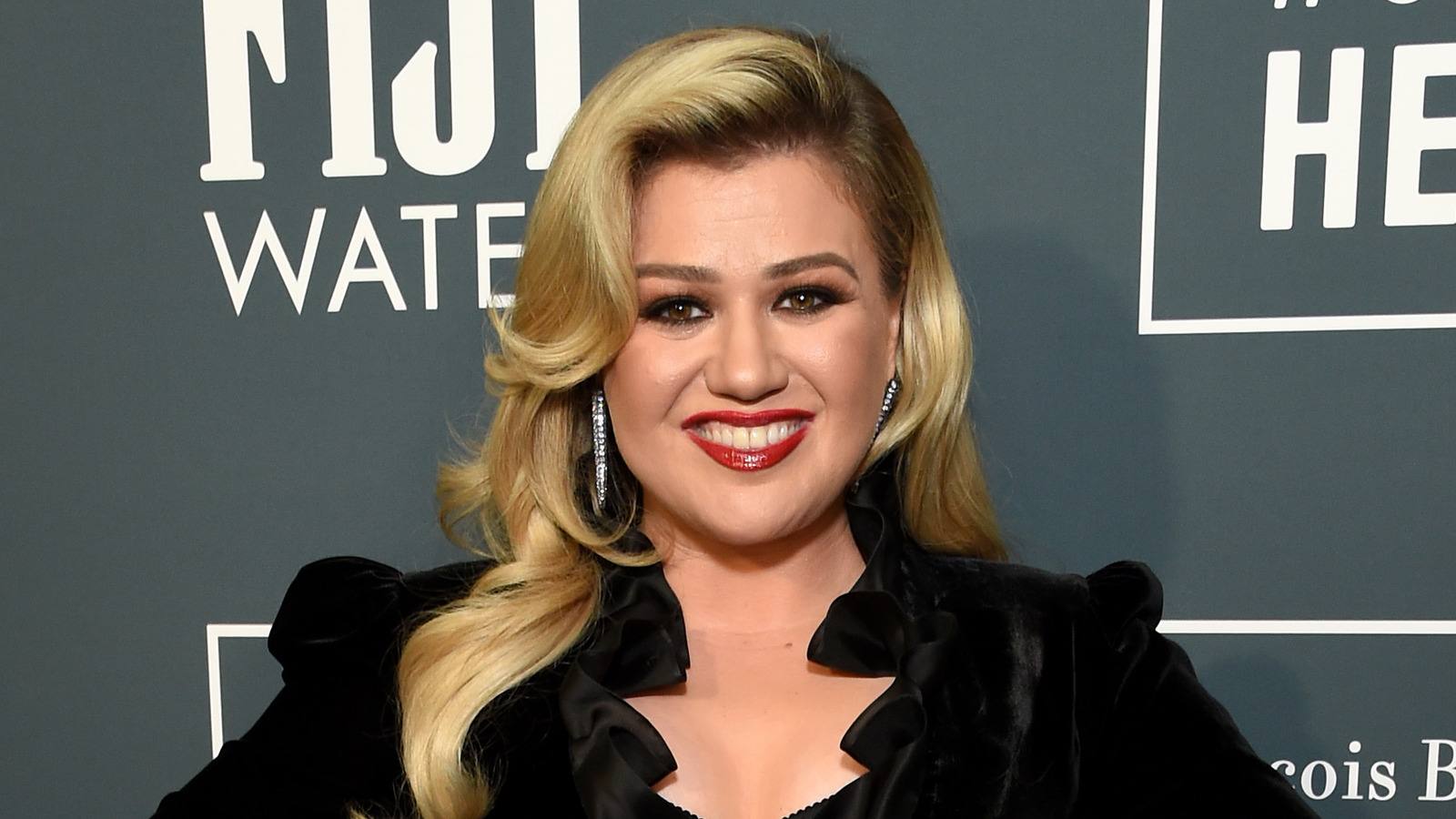 The Surprising Revelation Kelly Clarkson Just Made About Her Husband 1073