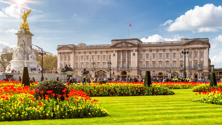 Exterior Buckingham Palace