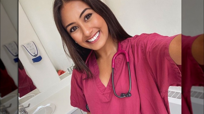 Medical student Priya Gopaldas taking a selfie