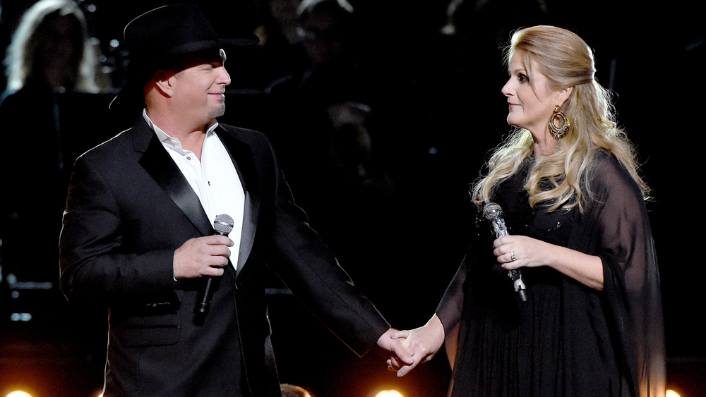 Trisha Yearwood and Garth Brooks