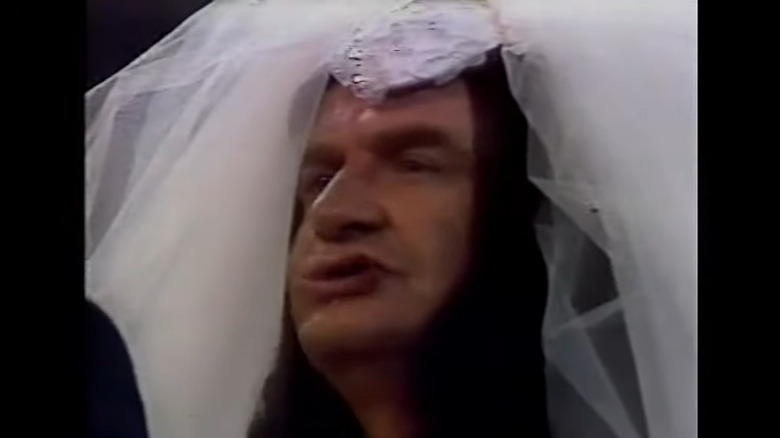 Howie Hofstetter in a wedding dress on Days of Our LIves.