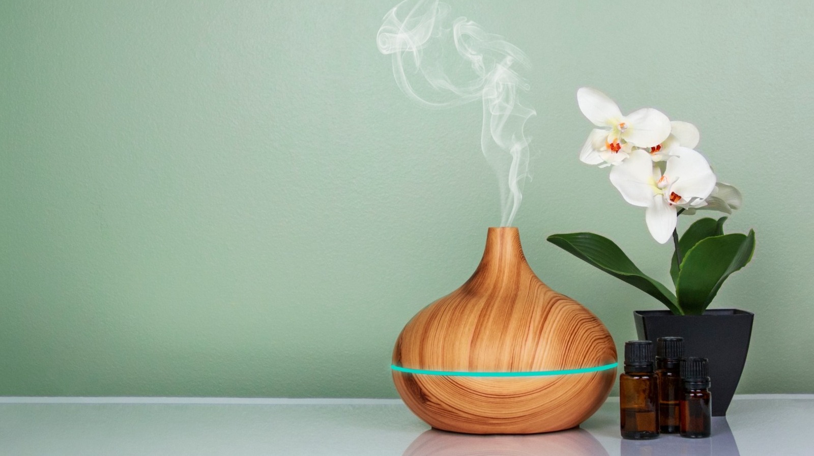 The Top Essential Oil Diffusers Of 2022