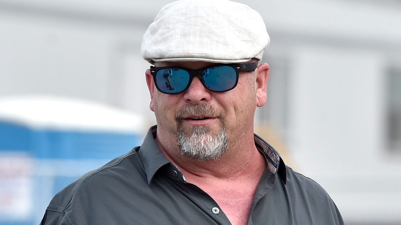 Rick Harrison wearing a sunglasses 