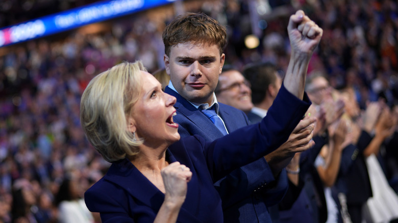 Gwen and Gus Walz cheering at the DNC