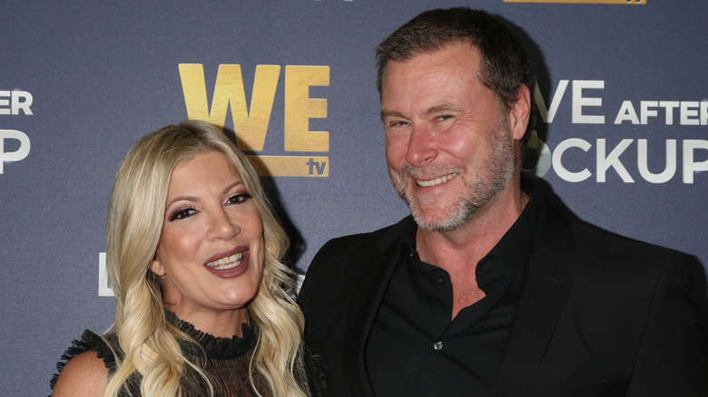 Tori Spelling and Dean McDermott black lace top