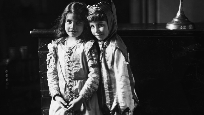 The queen mother with her brother, John Bowes-Lyon