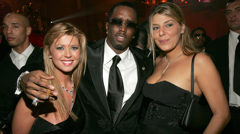 Tara Reid posing with Diddy