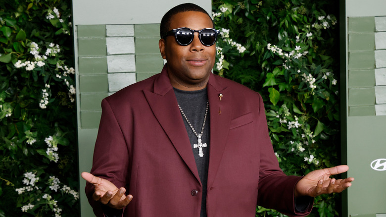 Kenan Thompson wearing sunglasses at the 2024 WSJ Magazine Innovator Awards in New York City.