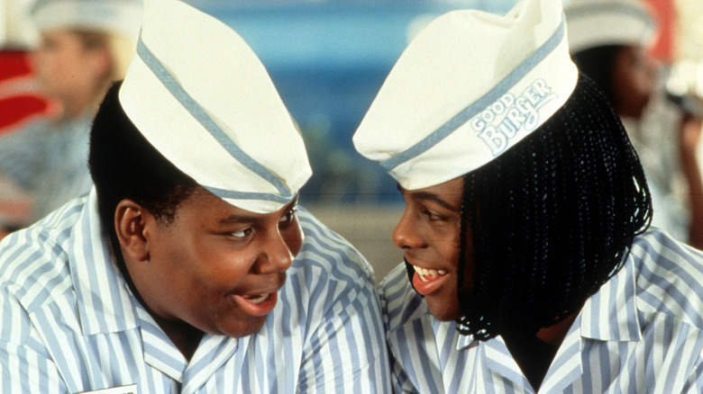 Kenan Thompson and Kel Mitchell looking at each other in the movie "Good Burger."