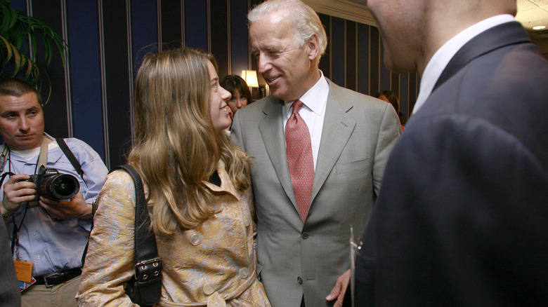 Joe Biden and Ashley Biden talking 