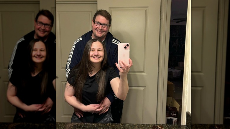 Gypsy Rose Blanchard and Ryan Scott Anderson mirror selfie