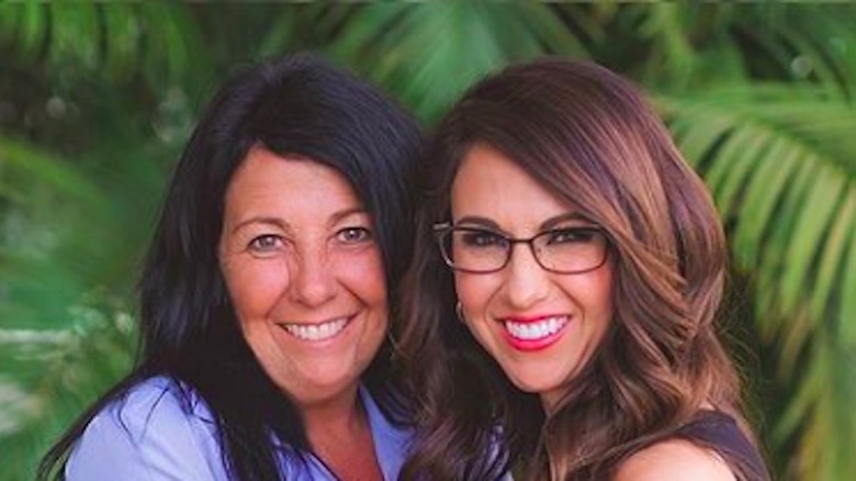 Lauren Boebert posing with her mother