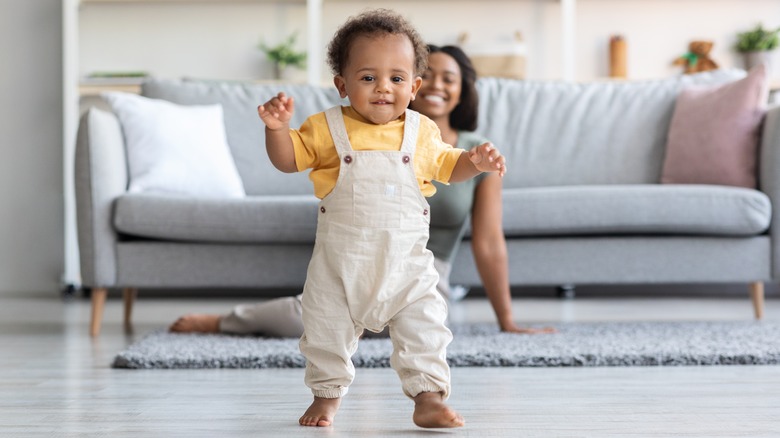 baby walking 