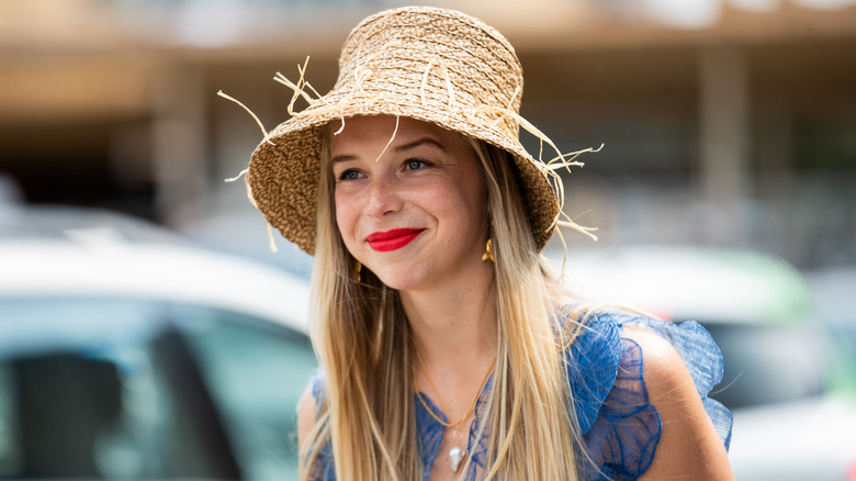 straw bucket hats