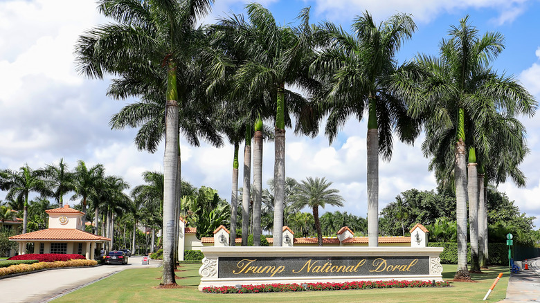 Trump Doral Golf Resort entrance